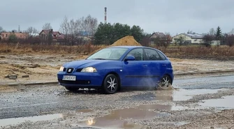 Katastrofalne warunki jazdy na ul. Glinianej [GALERIA]