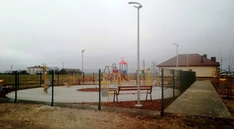 Nowy plac zabaw i siłownia