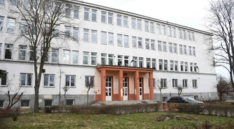 Duży kłopot z modernizacją II LO w Piotrkowie