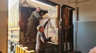 Z Wielkiej Brytanii dla uchodźców