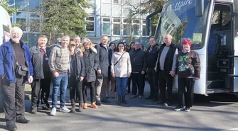 Przywieźli dary i zapraszają uchodźców do Irlandii