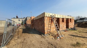 Ruszyła rozbudowa szkoły w Srocku