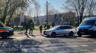 Potrącenie rowerzysty przy rondzie Osieckiej