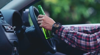 Znalazł w rowie... pijanego kierowcę