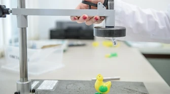 UOKiK: Prawie połowa zabawek dla dzieci poniżej 3 lat nie spełniała wymagań