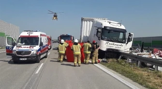 Czarny piątek na drogach. Kolejna śmierć na autostradzie