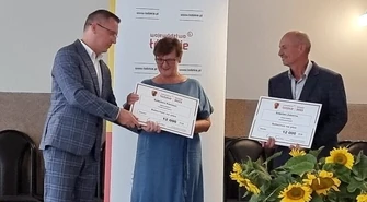 Władze województwa przyznały pieniądze dla sołectw (ZDJĘCIA)