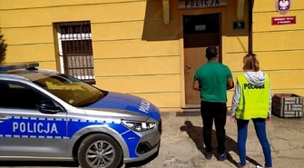 Ukradł laptopa i ukrył się wśród wczasowiczów