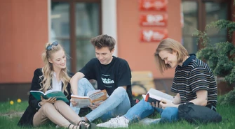 Matura w ręku, pora wybrać uczelnię