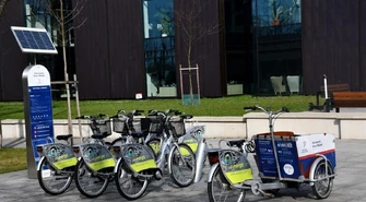 Mniej miejskich rowerów. A to przez... hulajnogi