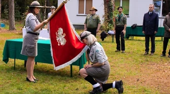 Piotrkowski hufiec ZHP z nowym sztandarem [ZDJĘCIA]