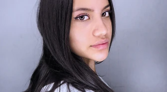 Czy prostownica parowa jest lepsza od tradycyjnej? Sprawdź!