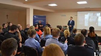 Jak przestępcy działają zza krat?