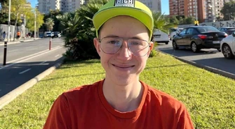 Patryk po operacji, guz wycięty