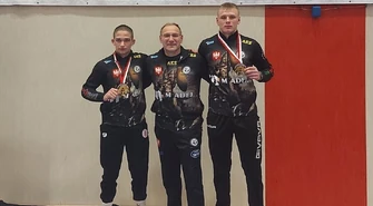 Medale zapaśników AKS