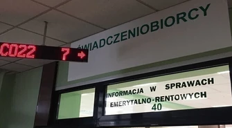 ZUS przypomina o korzystniejszych zasadach przy dorabianiu do rent socjalnych