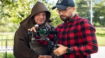 Zobacz "Pocztówkę z Piotrkowa"