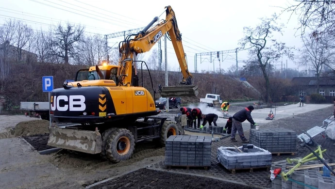 Budują nowy parking w Piotrkowie