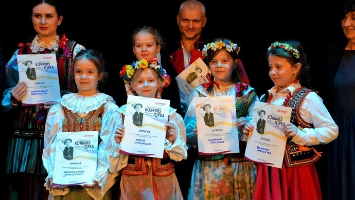 Ludowe brzmienia na scenie MOK-u