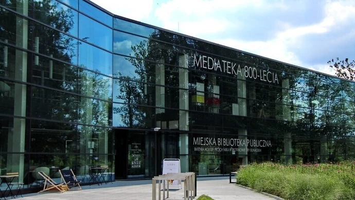 "Londyńczycy" czekają w mediatece