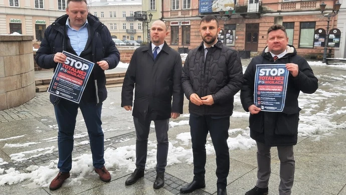 Rząd planuje totalną inwigilację? Konfederacja ostrzega