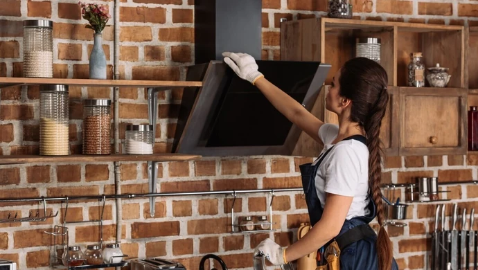 Jakie funkcje pełni okap podczas gotowania?