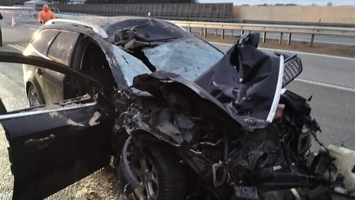 Zderzenie z pługo-solarką na A1 pod Piotrkowem