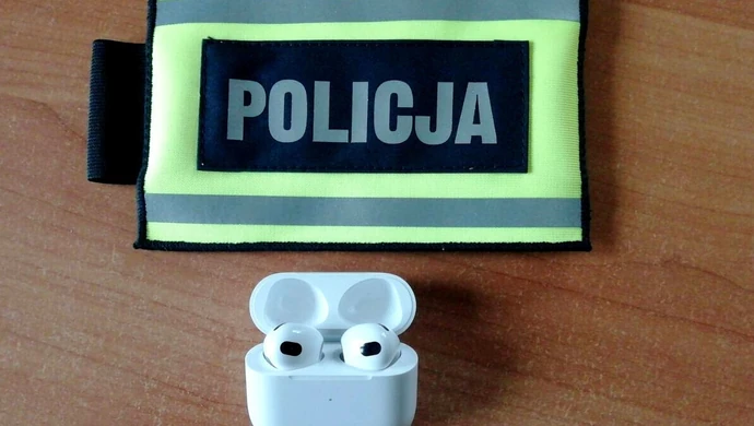 Ukradł słuchawki. Grozi mu do pięciu lat więzienia