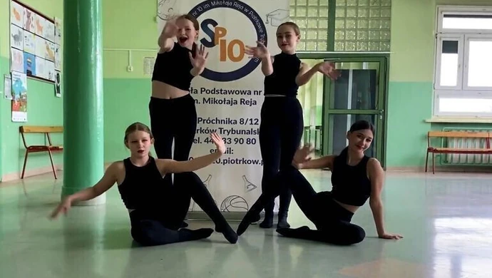 Uczennice SP 10 biorą udział w "You Can Dance"