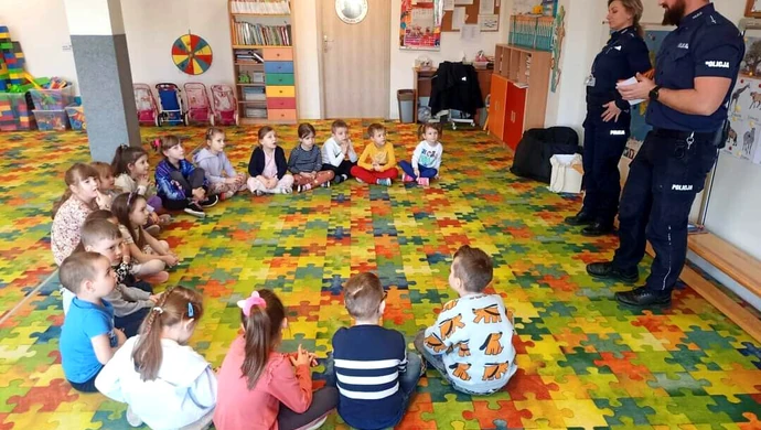 O bezpieczeństwie w Akademii Malucha