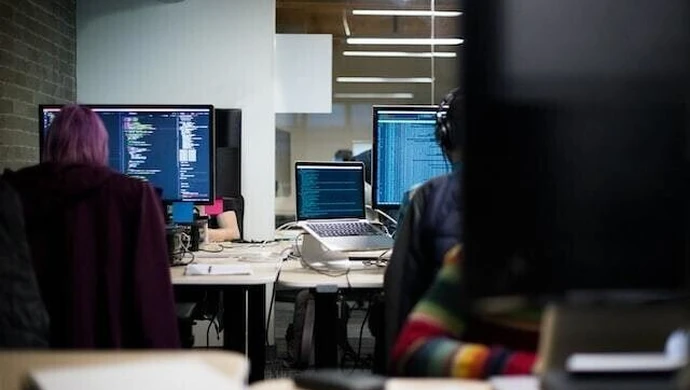 Software house i współpraca ze specjalistami - sprawdź szczegóły