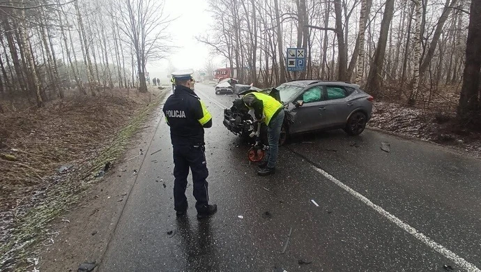 73-latek zginął w wypadku. W kolejnym ranne zostały dwie osoby
