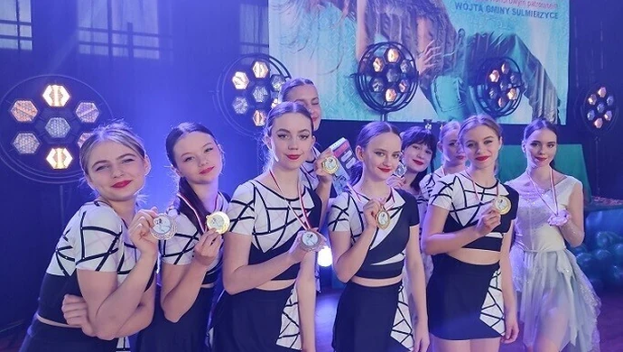 „Jaskółki” z medalami na Ogólnopolskim Festiwalu Tańca