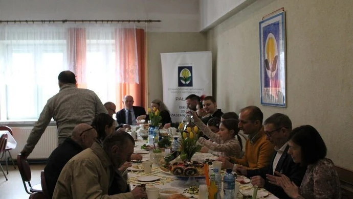 Pałacyk zorganizował śniadanie wielkanocne