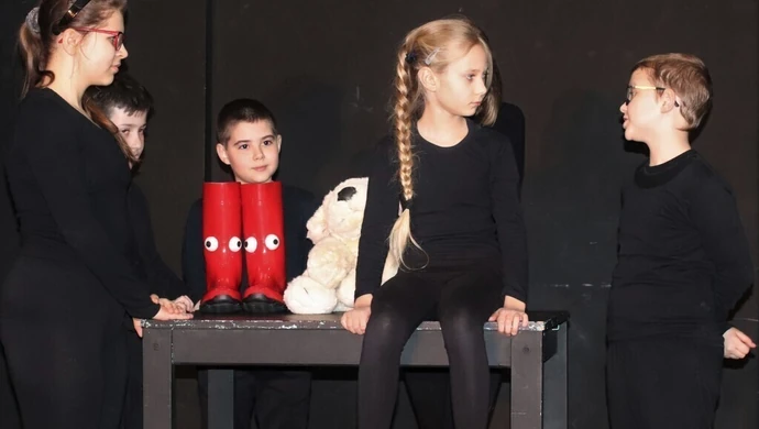 Niezdecydowani z akcją w OEA MOK