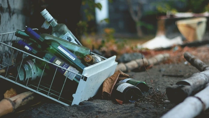 6-latek pod opieką kompletnie pijanej matki