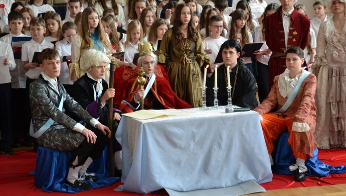 Uczniowie upamiętnili uchwalenie Konstytucji 3 maja