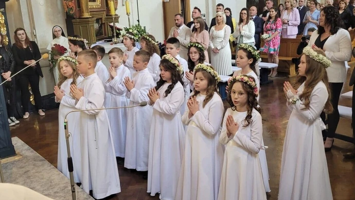 Sezon komunijny rozpoczęty