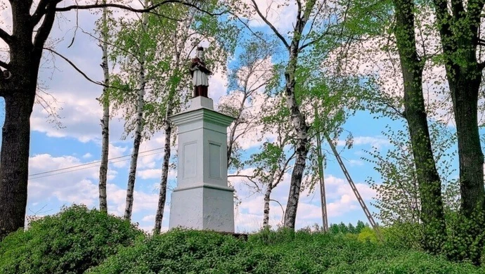 Figura, która od wody chroni