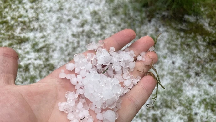 Zimna Zośka sypnęła gradem