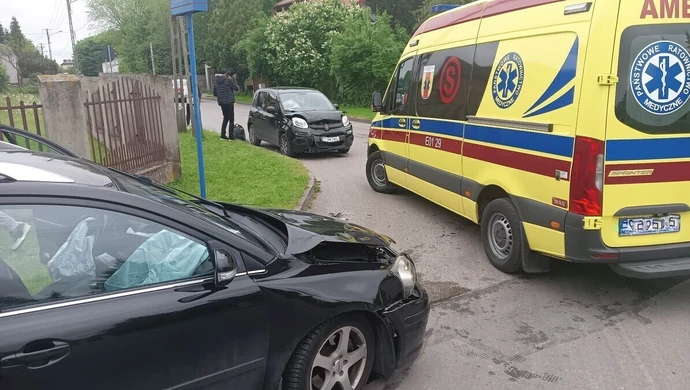 Groźnie na Bawełnianej. Jedna osoba trafiła do szpitala