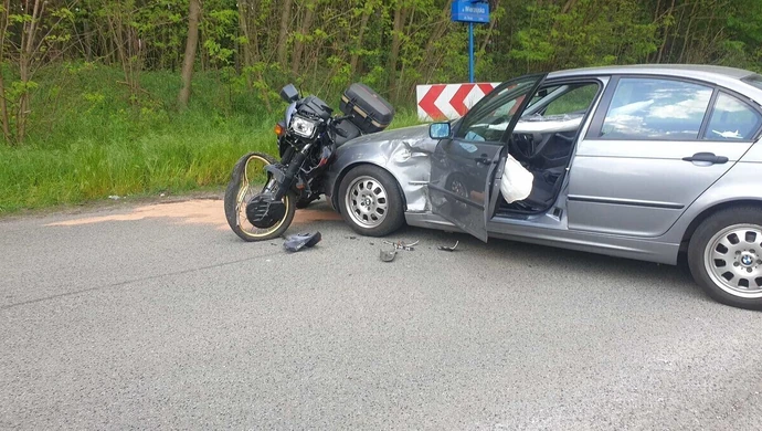 Wypadek na Wierzejskiej. Motocyklista w szpitalu