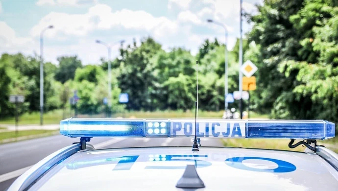 33-latek rozciął stopę piłą mechaniczną