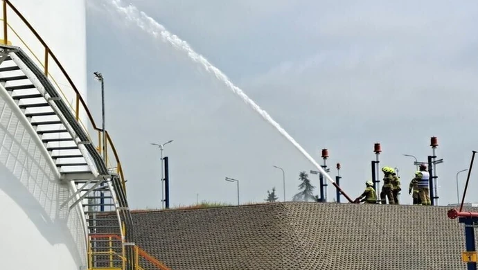 Ćwiczenia na terminalu paliw w Piotrkowie