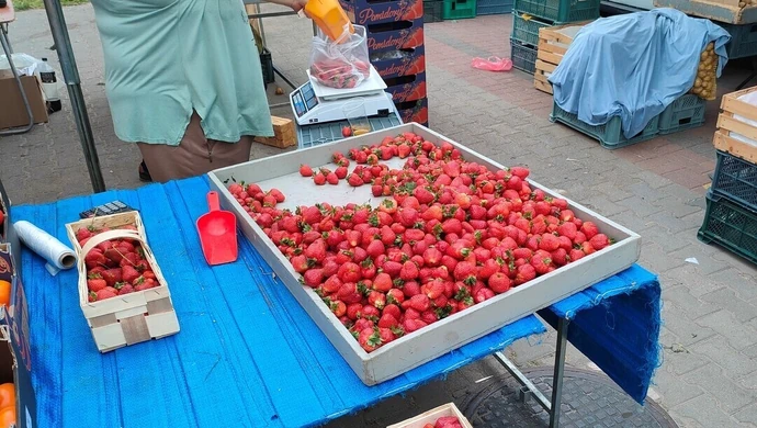 Czy truskawki tanieją?