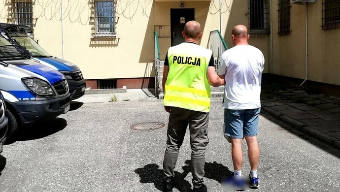 Najpierw pobili, potem okradli