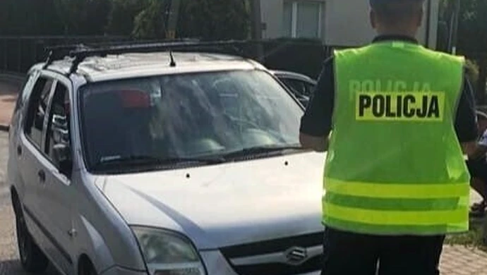 Nastolatek na rowerze potrącony