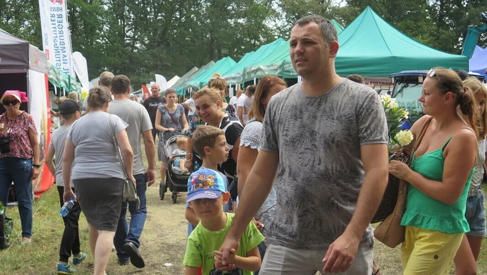 Pierwszy dzień Rol - Szansy. Mnóstwo wystawców. Tłumy odwiedzających (ZDJĘCIA)