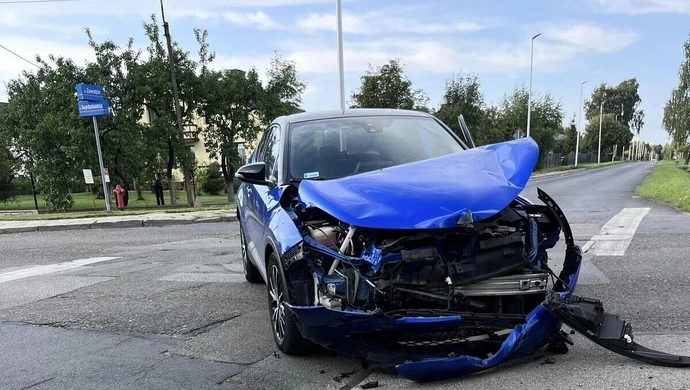 Kolejny wypadek w Piotrkowie (ZDJĘCIA)