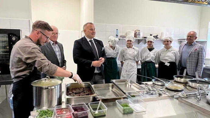 Nowy inkubator powiatowy ułatwi produkcję soków i przetworów